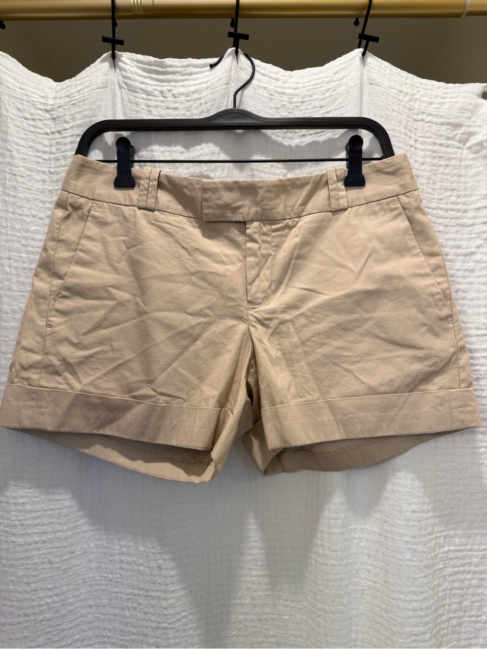 NWT Banana Republic Martin Fit Cuffed Chino Shorts Khaki Beige 6P Petite